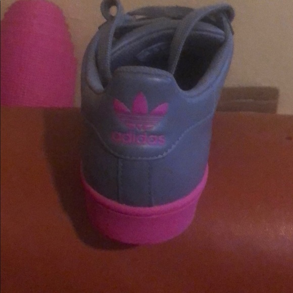 Customize Adidas - Picture 3 of 3